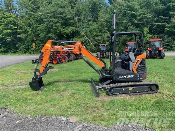 Doosan DX35-5 소형 굴삭기 7톤 미만