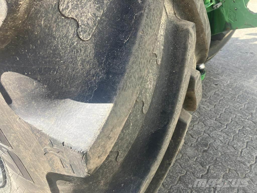 John Deere 6R250 트랙터