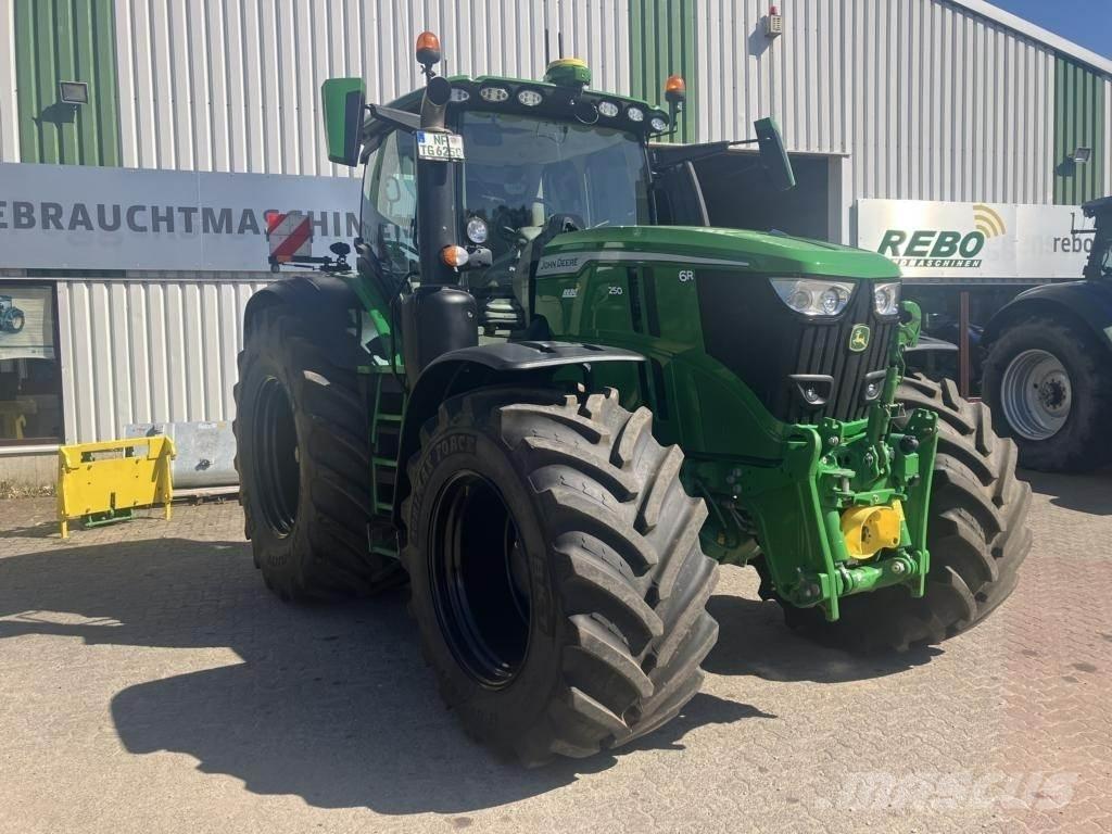 John Deere 6R250 트랙터