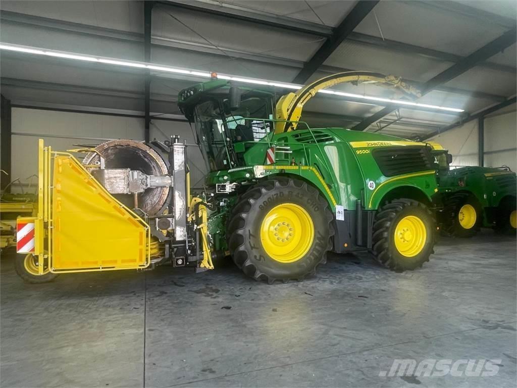 John Deere 8200i 자동 초지기계