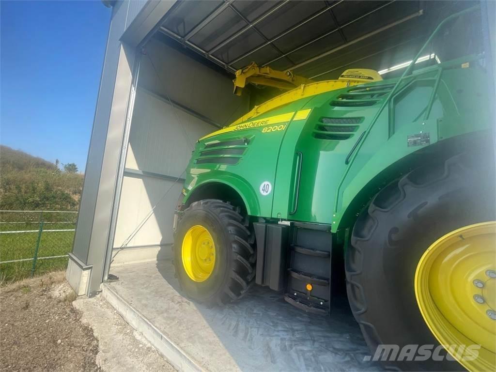 John Deere 8200i 자동 초지기계