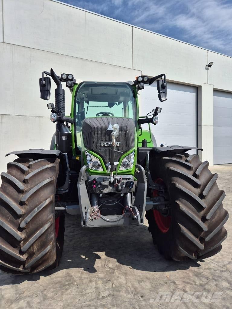 Fendt 720 Profi Plus 트랙터
