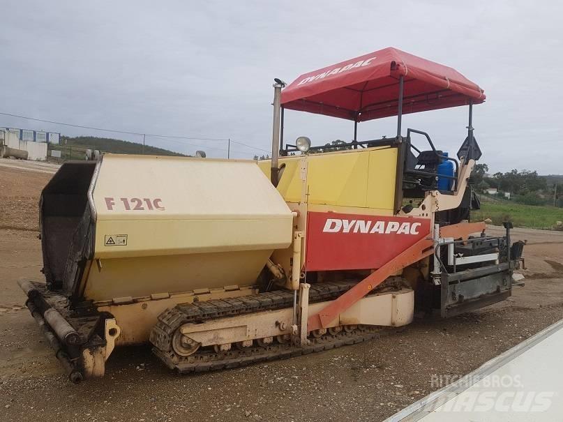 Dynapac F121C 아스팔트 포장장비