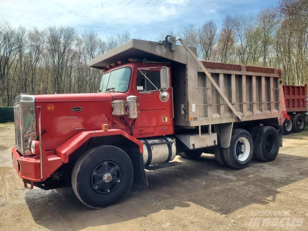 Autocar DK64 덤프 트럭