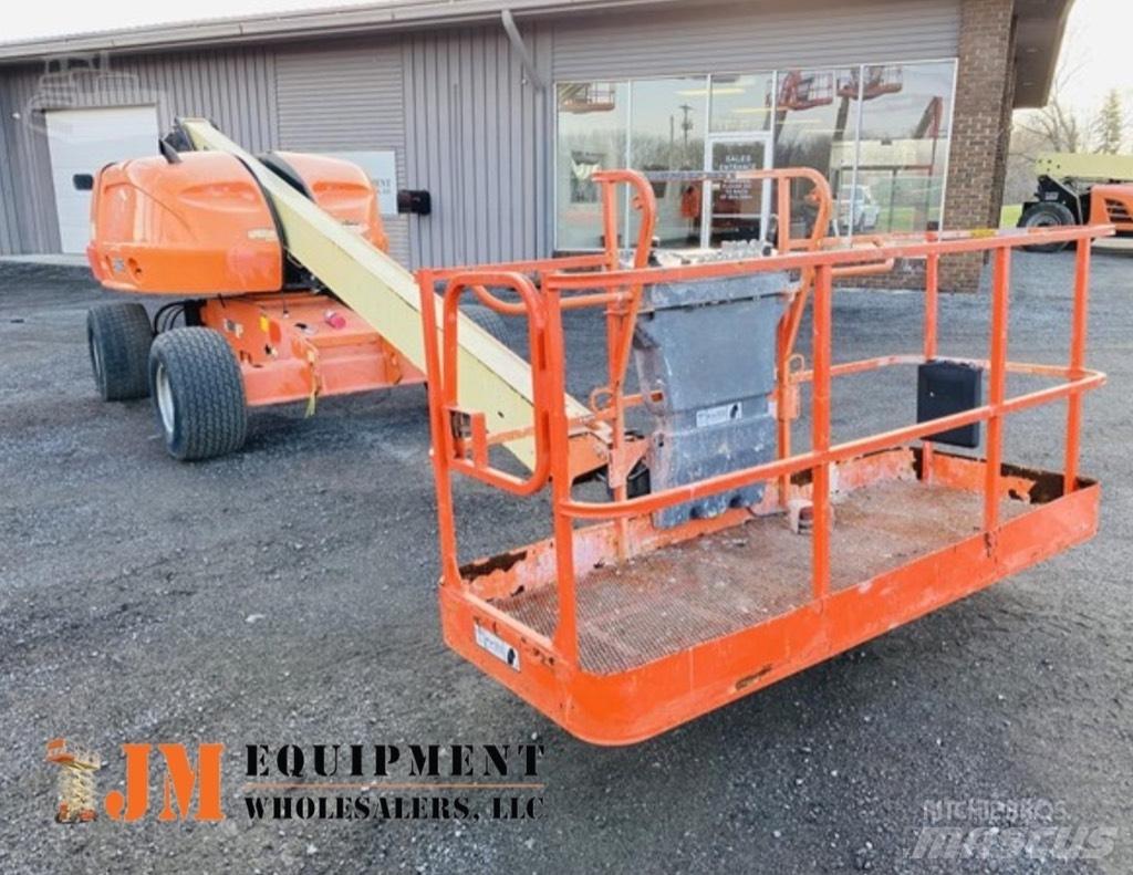 JLG 400 S 견인식 전동이동 리프트