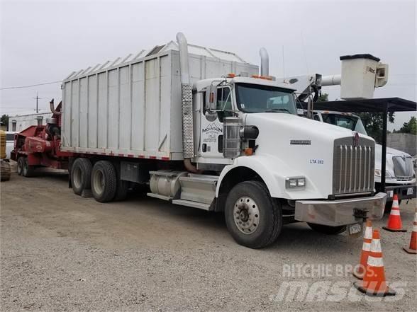 Kenworth T800 톱밥제조기