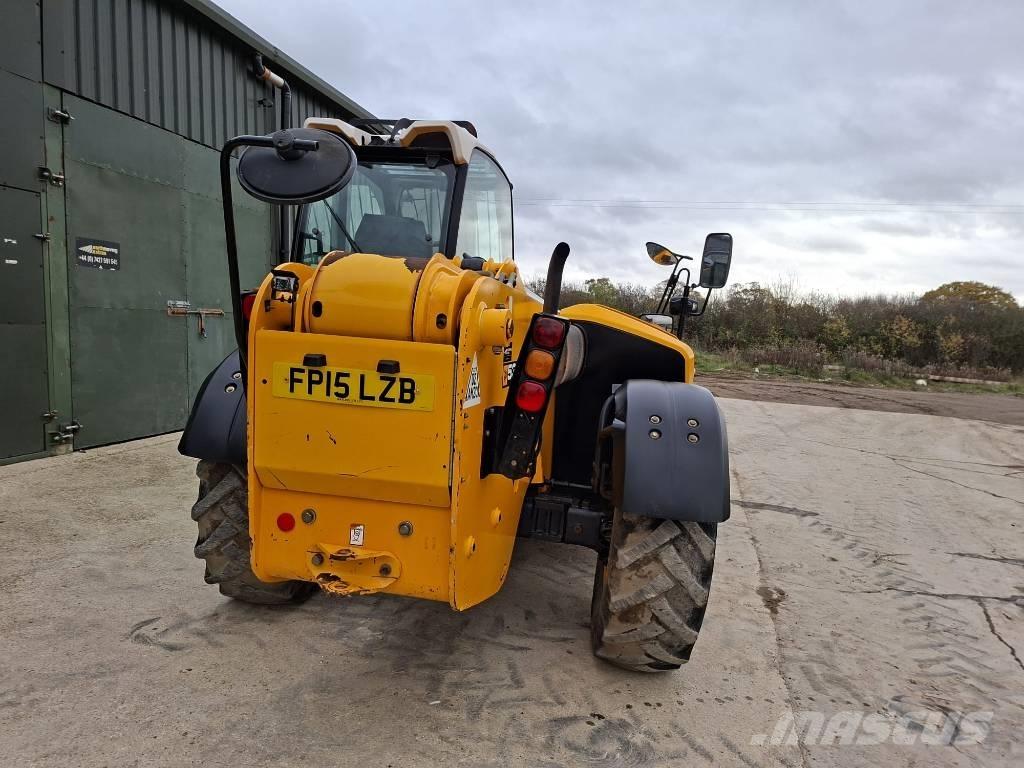 JCB 535-125 텔러 핸들러