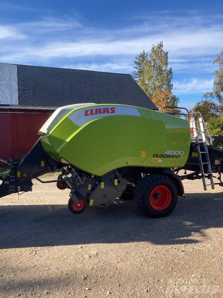 CLAAS Quadrant 4000 각형 곤포기