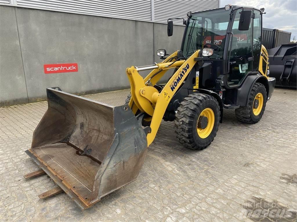 Komatsu WA70M-8EO 다목적 로더
