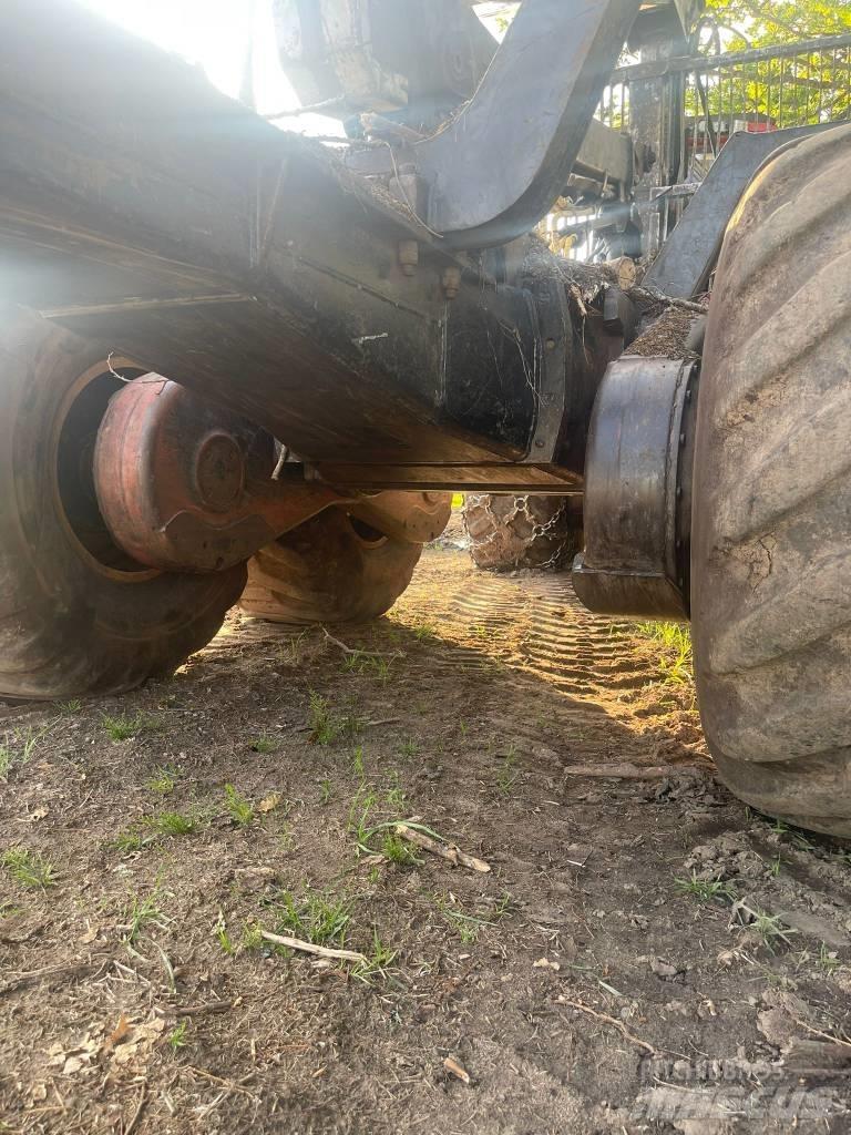 Valmet 890,2 원목 포워더