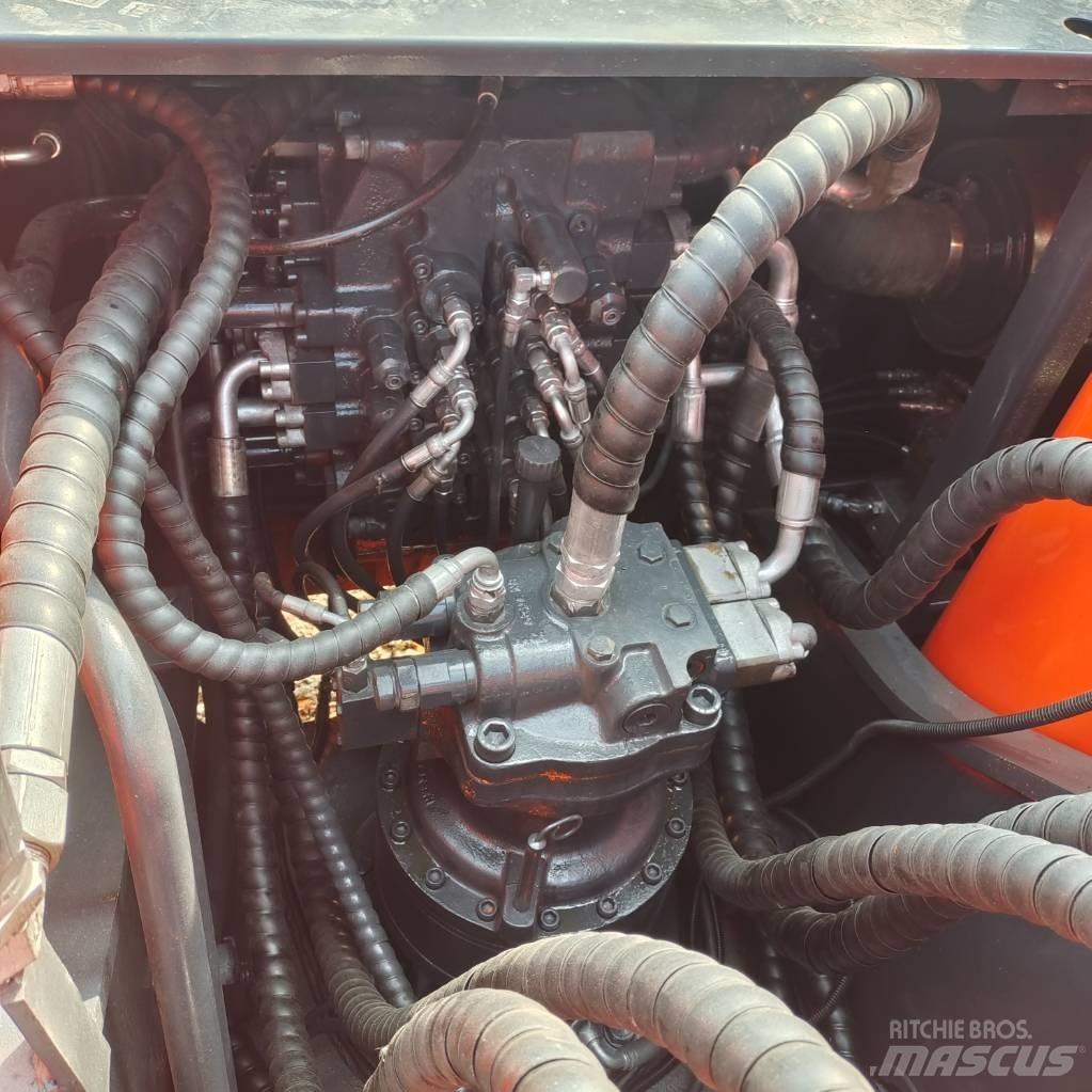 Doosan DX225LC-9C 대형 굴삭기 29톤 이상