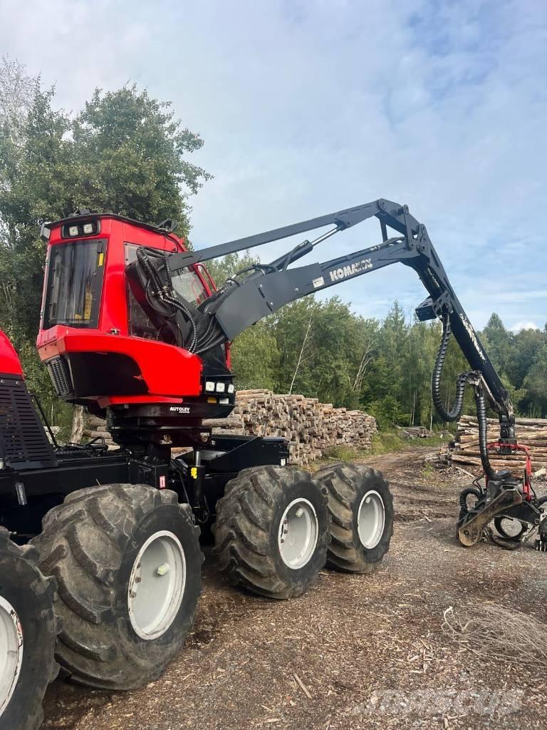 Komatsu 931 XC 원목 하베스터