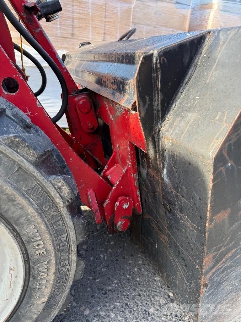 Weidemann 1130 cx30 미니 로더