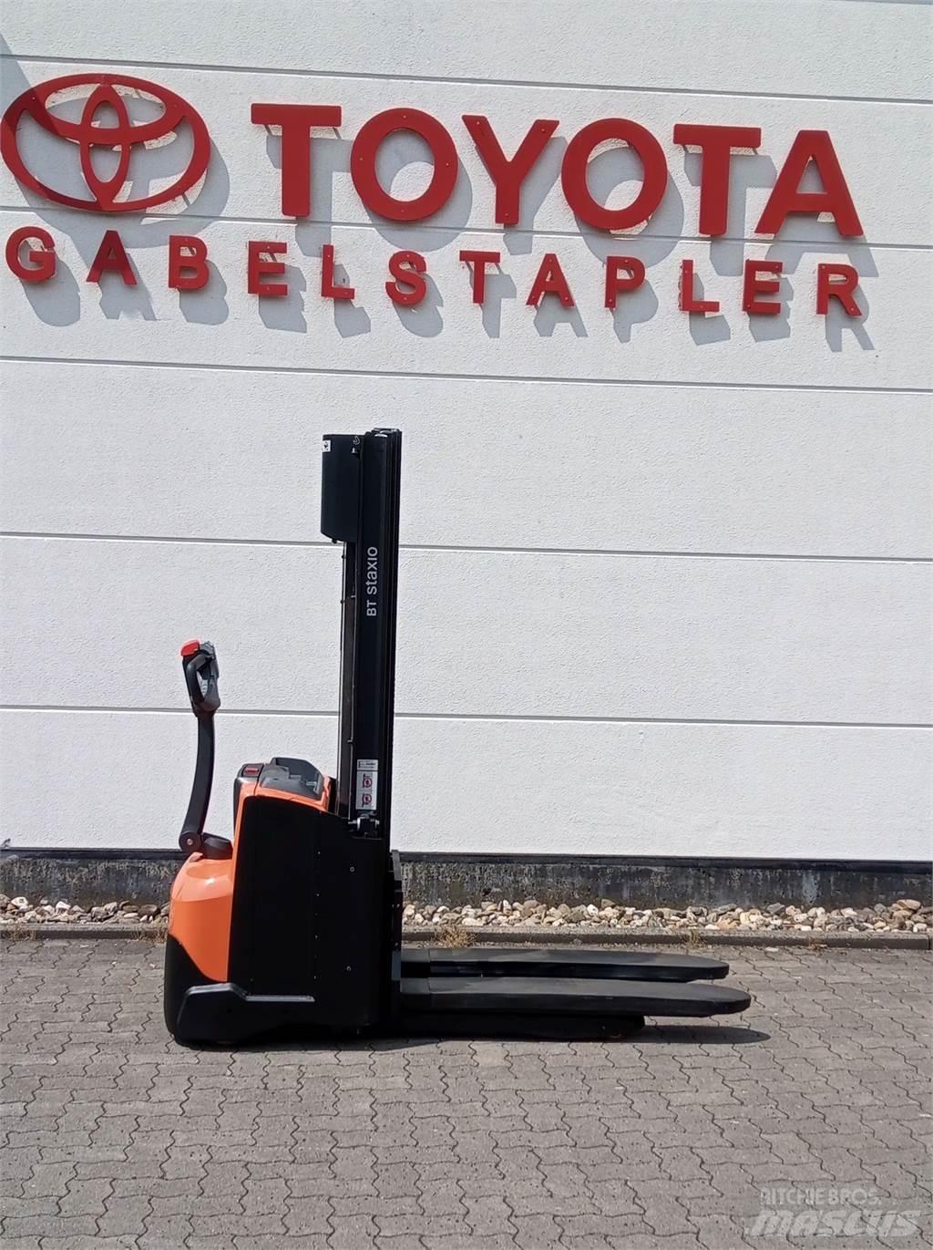 Toyota SWE120L 포크리프트