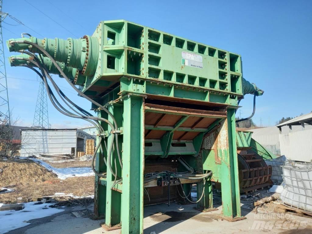 TPA GM2400 폐기물 분쇄기