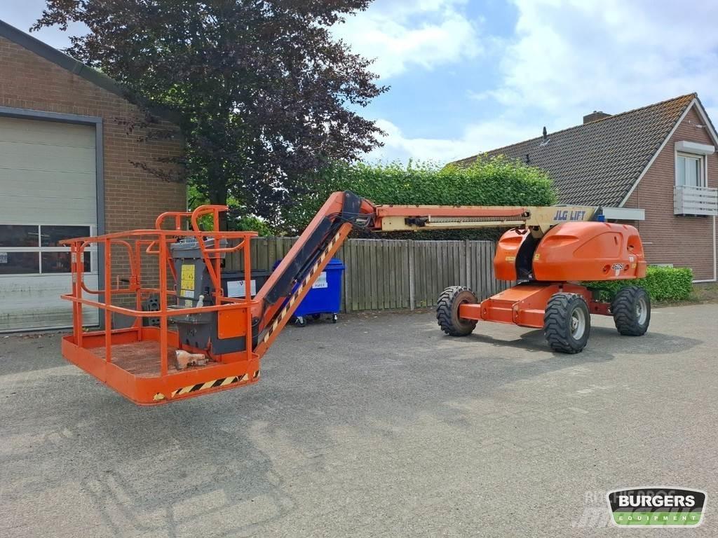JLG 460SJ 견인식 전동이동 리프트