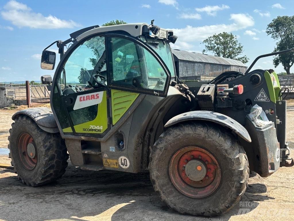 CLAAS Scorpion 7044 농업용 텔레 핸들러