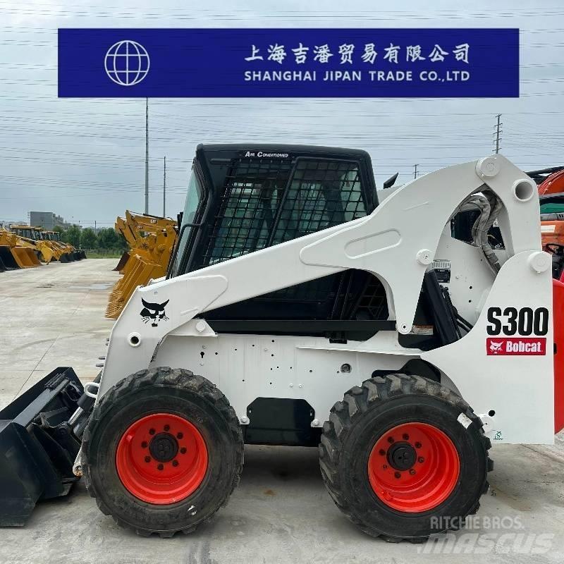 Bobcat S 300  스키드로더