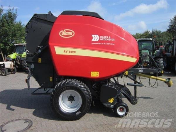 Vicon RV 4220 원형 곤포기