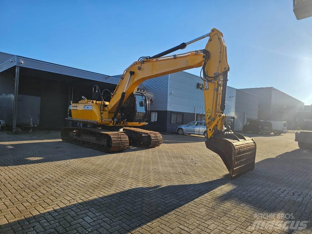 JCB JS 220 LC 대형 굴삭기 29톤 이상