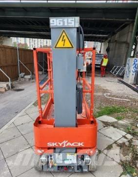 SkyJack SJ 12 가위형 리프트