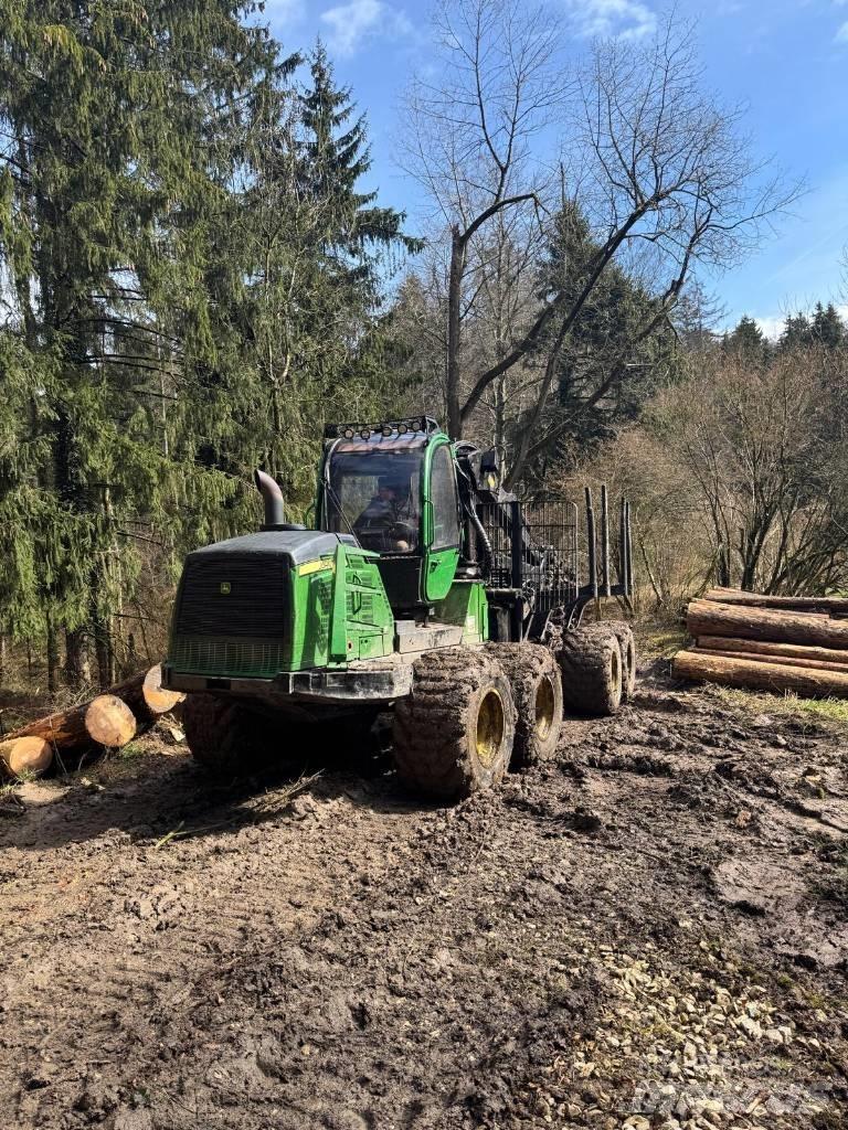 John Deere 1510 E 원목 포워더