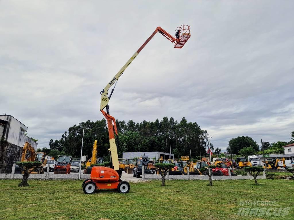 JLG 600 AJ 관절형 전동이동 리프트