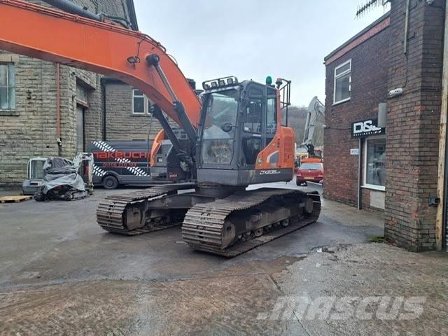 Doosan DX 235 LCR-5 대형 굴삭기 29톤 이상