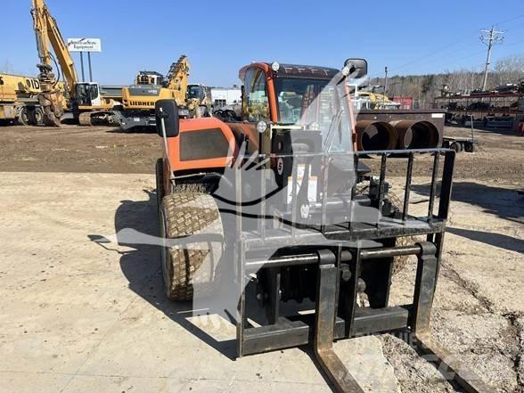 JLG G5-18A 텔러 핸들러