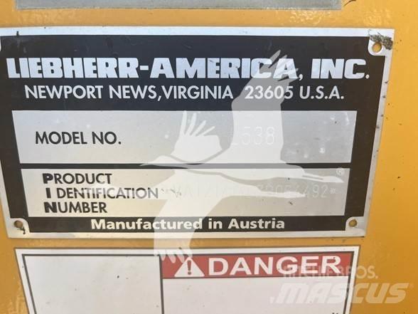Liebherr L538  휠로우더