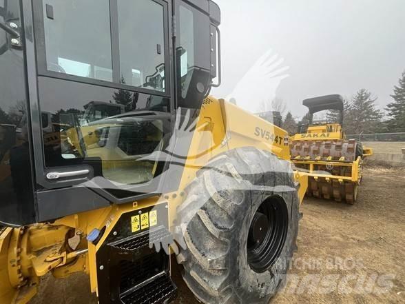 Sakai SV544T 싱글 드럼 롤러