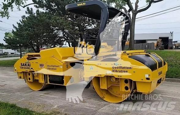 Sakai SW884ND 싱글 드럼 롤러