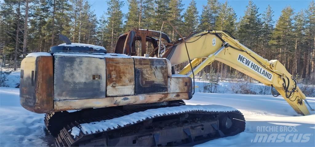 New Holland E215 B 대형 굴삭기 29톤 이상