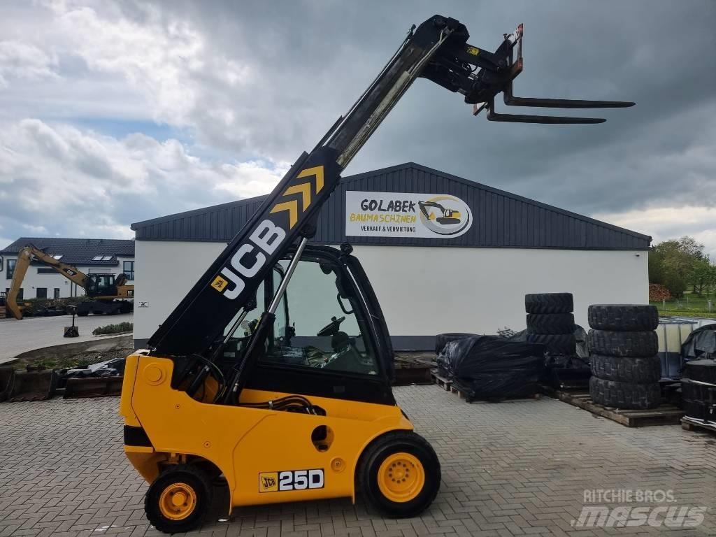 JCB TLT 25 D 텔러 핸들러