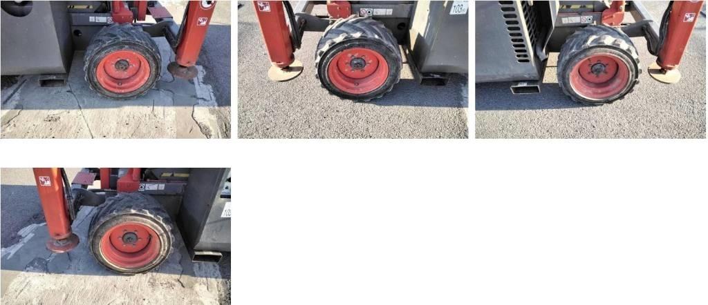 SkyJack SJ 6832 RT 가위형 리프트