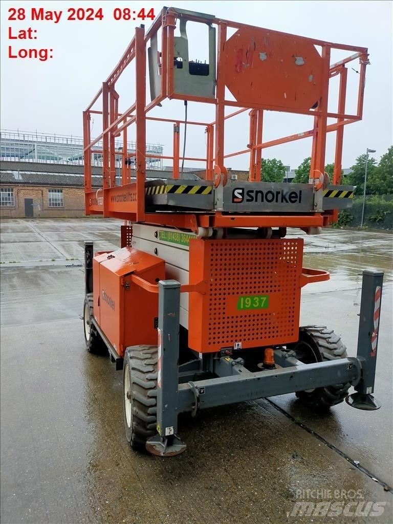 Snorkel S 3370 RT 가위형 리프트