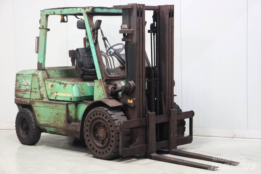 Mitsubishi FD45K2 디젤 지게차