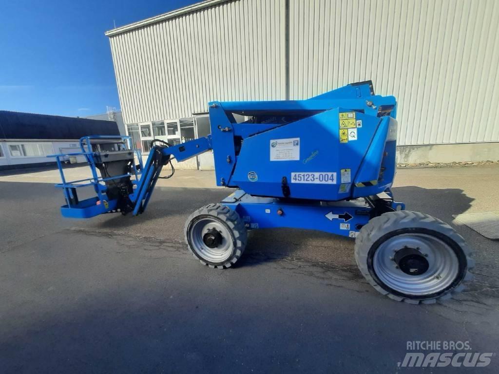 JLG H 340 AJ 관절형 전동이동 리프트