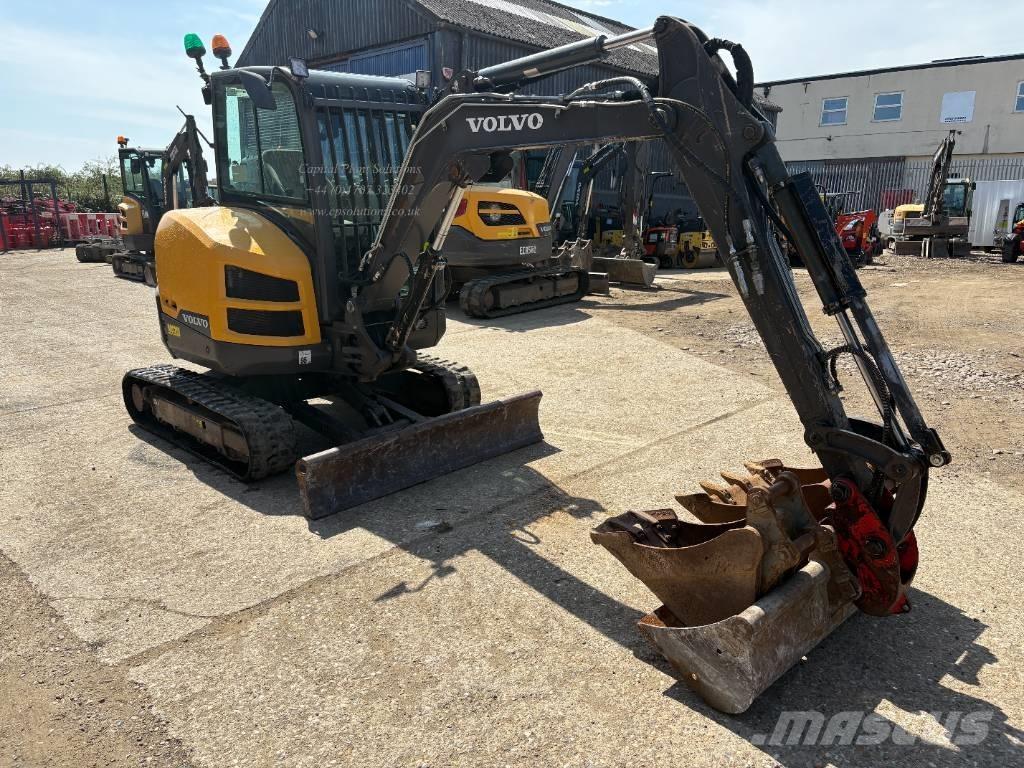 Volvo ECR 35 D 소형 굴삭기 7톤 미만