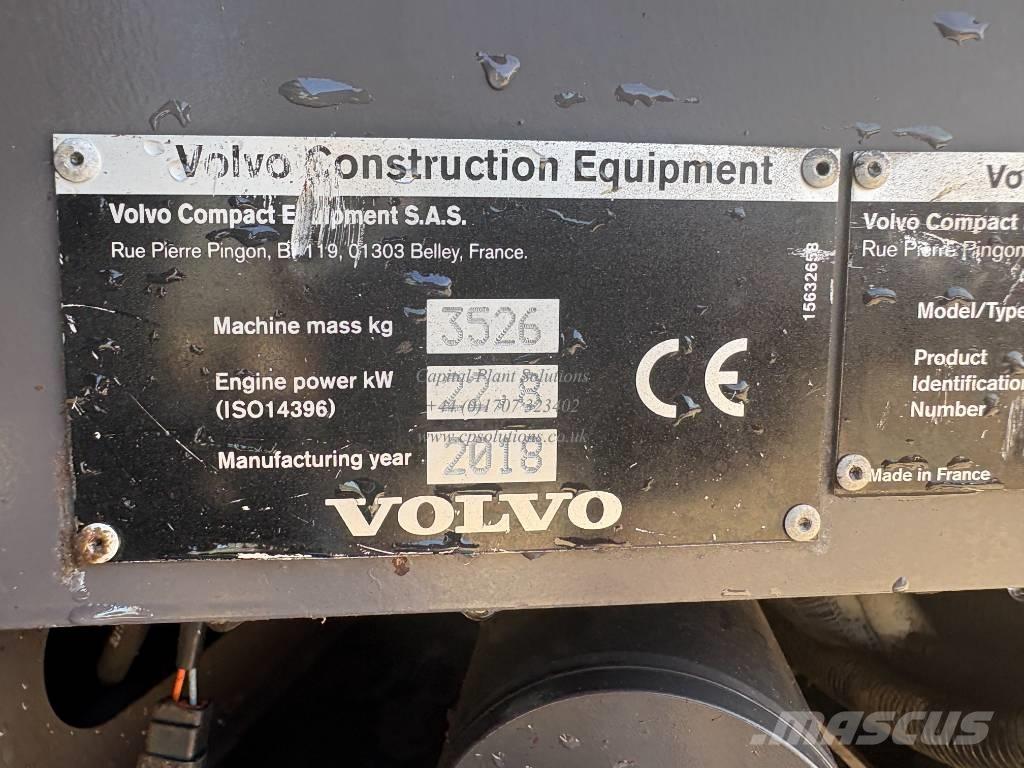 Volvo ECR 35 D 소형 굴삭기 7톤 미만
