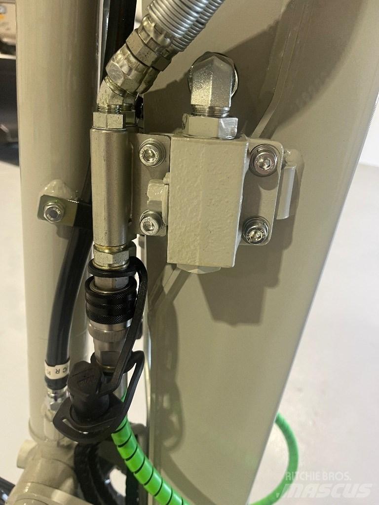 Takeuchi TB 20 E 소형 굴삭기 7톤 미만