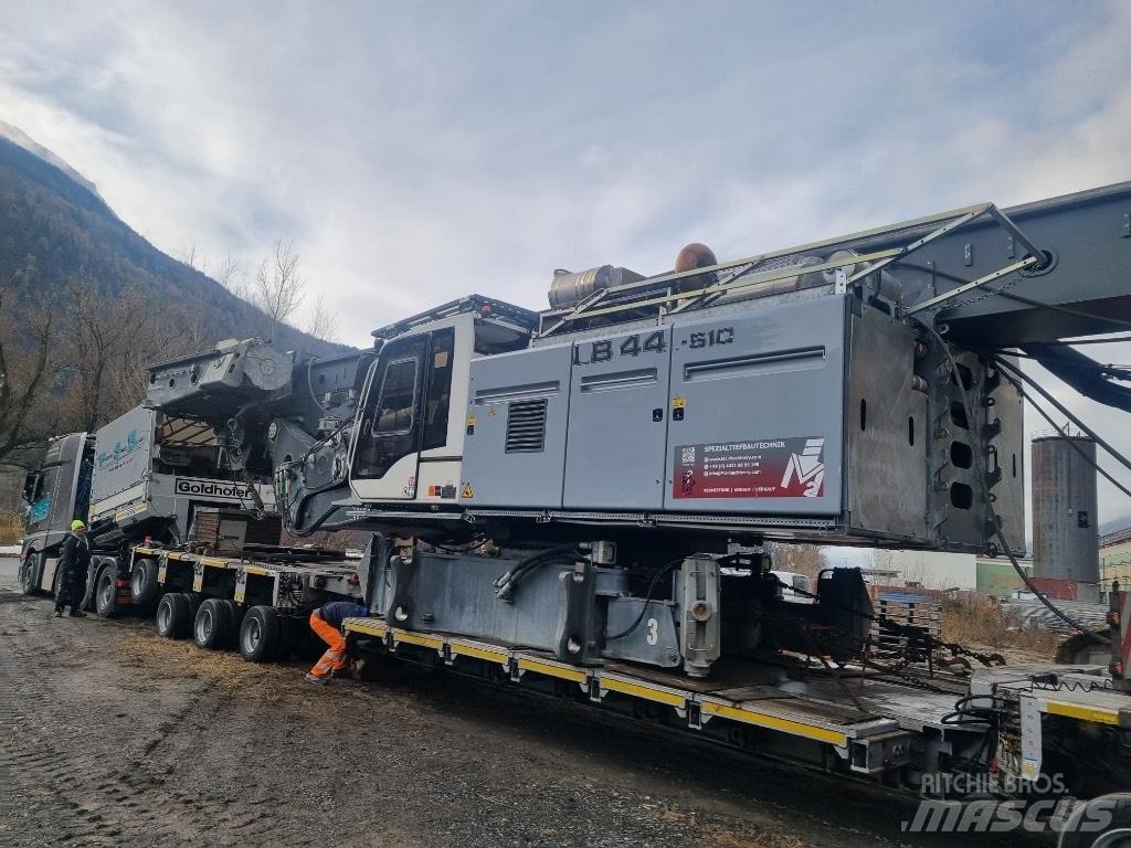 Liebherr LB 44 중형 드릴 장비