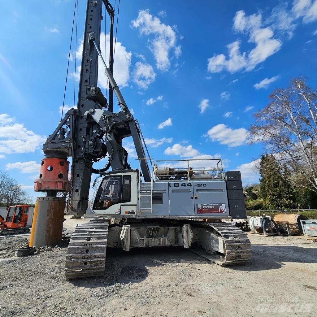 Liebherr LB 44-510 중형 드릴 장비
