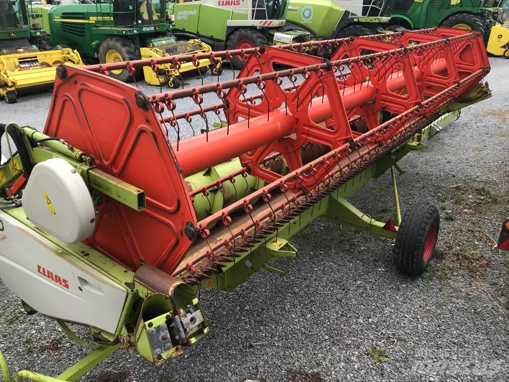 CLAAS Tucano 440 콤바인 수확기