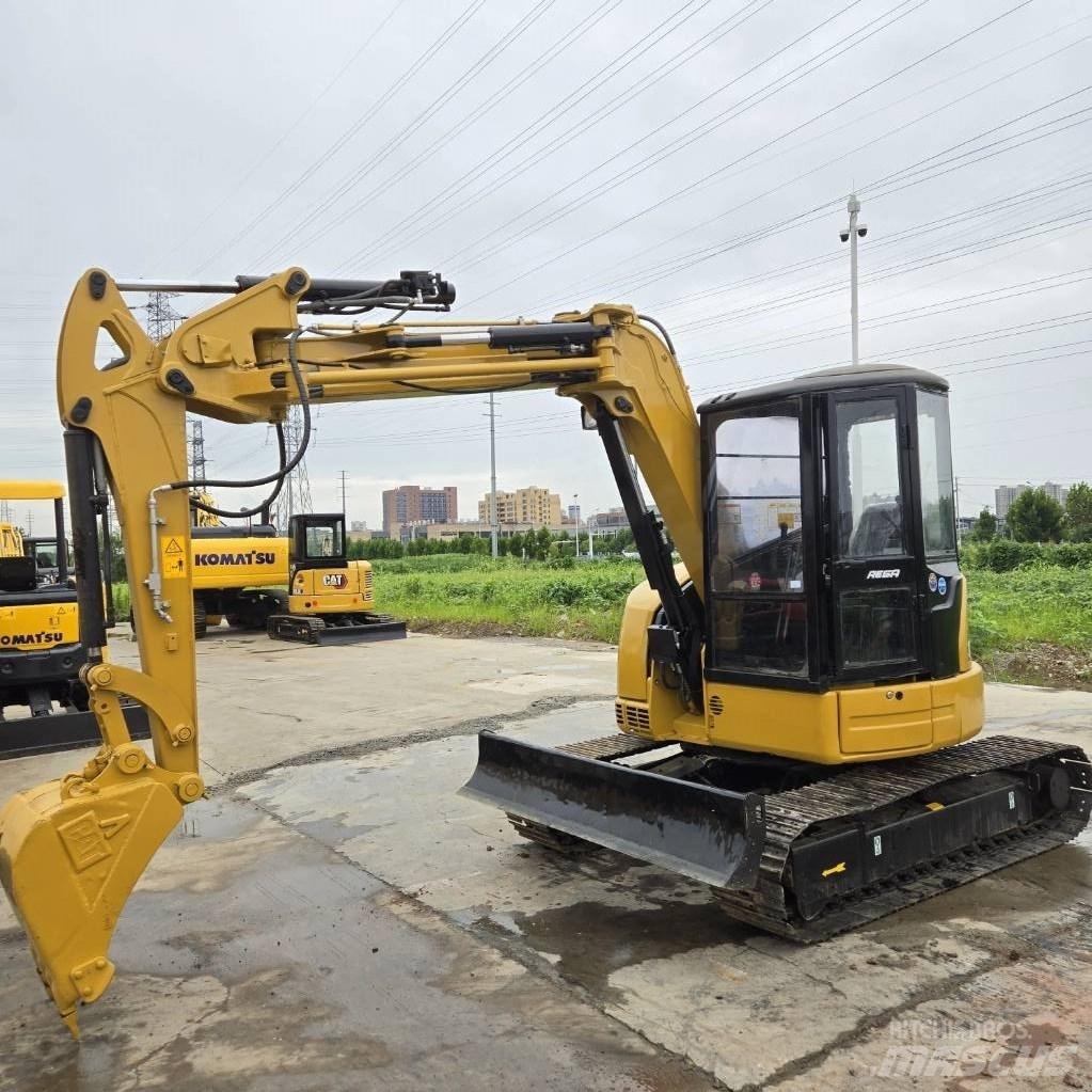 CAT 305 C CR 소형 굴삭기 7톤 미만