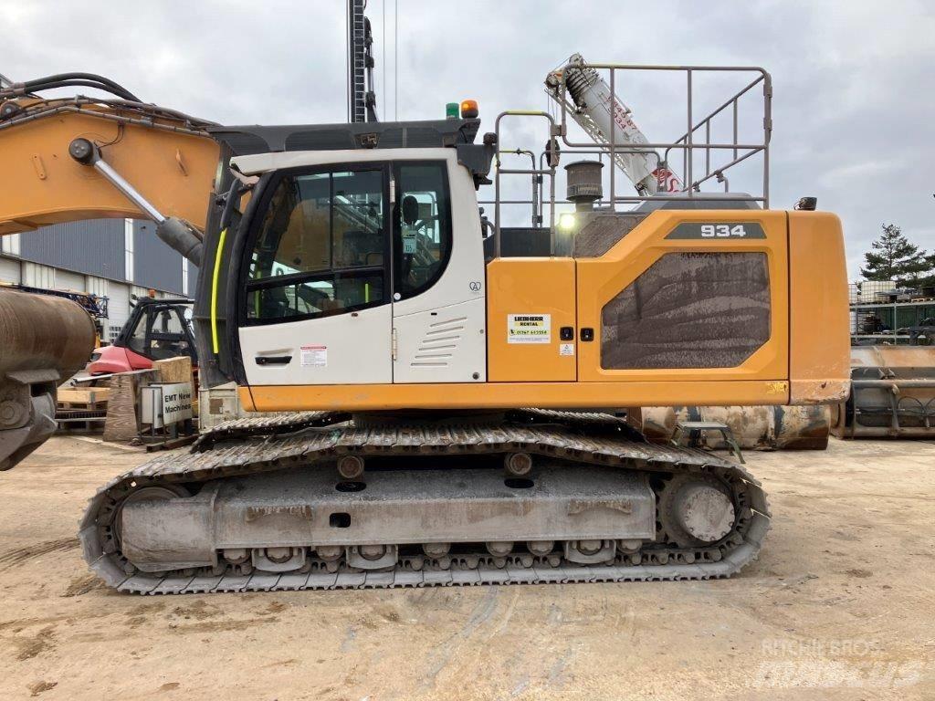 Liebherr R 934 대형 굴삭기 29톤 이상