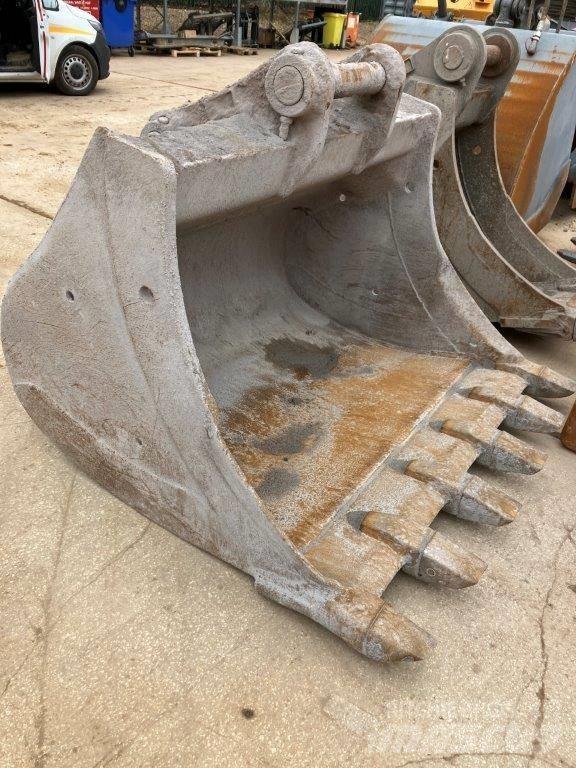 Liebherr R 934 대형 굴삭기 29톤 이상