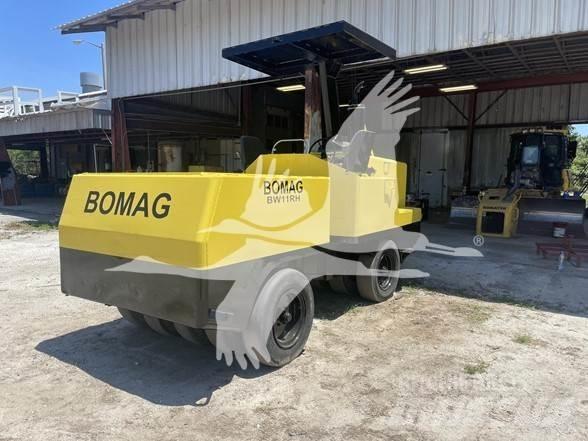 Bomag BW11RH 공기 타이어 롤러