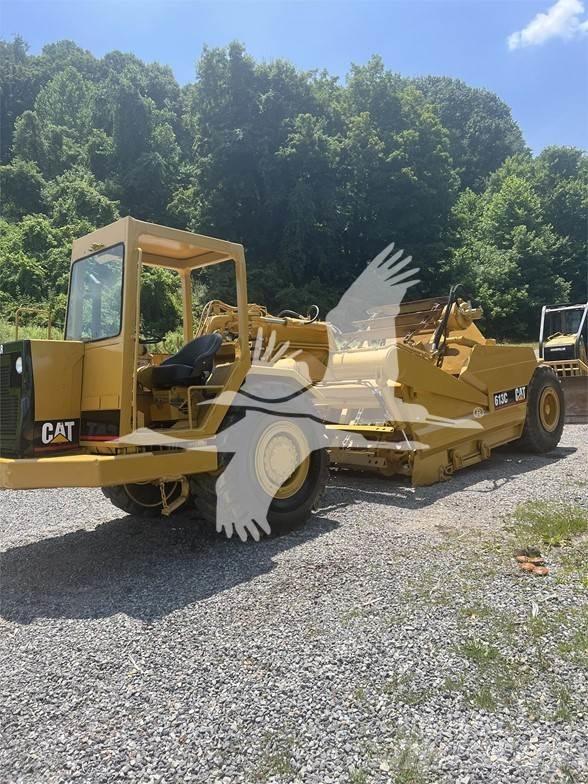 CAT 613C 스크레이퍼