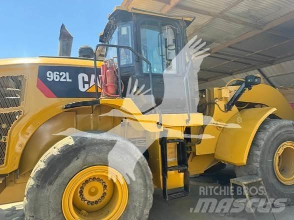 CAT 962L  휠로우더